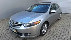 Cinzento Usado 2009 Honda Accord Sedan | € 10.750