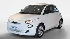 Usado 2025 Fiat 500e Red Citadino | € 23.900 (Bom preço)