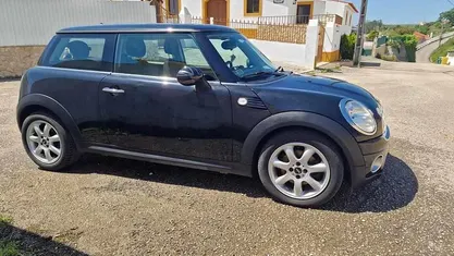 Preto Usado 2009 Mini Cooper D Citadino | € 5.950 (Preço justo)