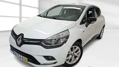 Branco Usado 2019 Renault Clio IV LIMITED | € 12.200 (Preço justo)