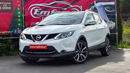 Branco Usado 2015 Nissan Qashqai 360º SUV | € 14.950 (Preço justo)