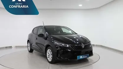 Usado 2025 Renault Clio V | € 25.480 (Preço justo)