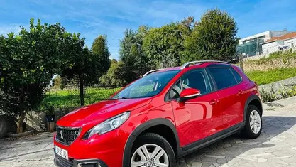 Usado Peugeot 2008 130 HP (95 kW) 2019 SUV