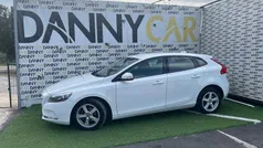 Branco Usado 2015 Volvo V40 Carrinha | € 14.250 (Preço justo)