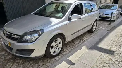Usado Opel Astra Enjoy 90 HP (66 kW) 2006 Carrinha