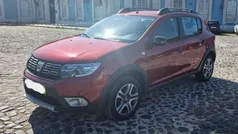 Vermelho Usado 2019 Dacia Sandero Citadino | € 11.750 (Preço justo)