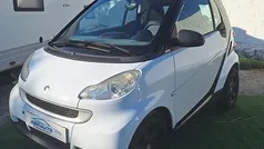 Branco Usado 2014 Smart ForTwo Coupé Coupé | € 7.300 (Preço justo)