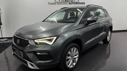 Cinza Usado 2022 Seat Ateca Style SUV | € 21.900 (Preço justo)