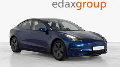 Usado 2021 Tesla Model 3 Long Range AWD Sedan | € 27.340 (Preço justo)