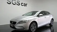 Usado 2019 Volvo V40 Momentum Carrinha | € 19.500 (Preço justo)