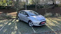 Cinza Usado 2010 Ford Fiesta Titanium | € 7.250 (Preço justo)