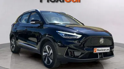 Usado MG ZS 114 kW (156 HP) 2023 SUV