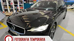 Usado 2020 Volvo V60 Momentum Carrinha | € 23.890 (Preço justo)