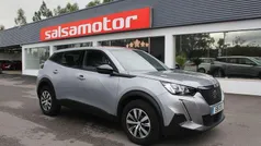 Cinzento Usado 2023 Peugeot 2008 Active SUV | € 19.990 (Preço justo)