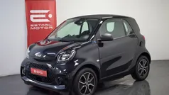 Preto Usado 2021 Smart ForTwo Electric Drive Passion Coupé | € 12.500 (Bom preço)