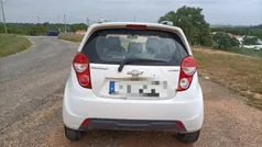 Branco Usado 2014 Chevrolet Spark LT Citadino | € 7.000 (Preço justo)