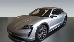 Usado 2021 Porsche Taycan Sedan | € 80.400