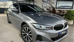 Cinza Usado 2023 BMW 320e Sport Line Carrinha | € 40.500 (Preço justo)