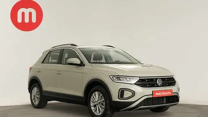 Cinzento Usado 2025 VW T-Roc SUV | € 25.999 (Preço justo)