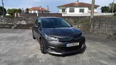 Cinzento Usado 2017 Citroën C4 Citadino | € 9.990 (Bom preço)