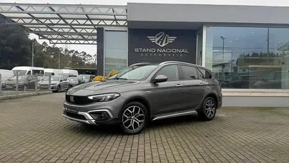 Usado Fiat Tipo Cross 101 HP (74 kW) 2022 Carrinha