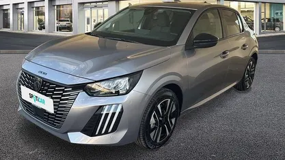 Usado Peugeot e-208 Allure 114 kW (156 HP) 2025 Citadino