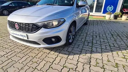 Usado Fiat Tipo 95 HP (69 kW) 2017