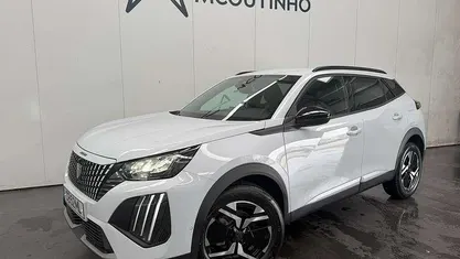 Usado 2025 Peugeot 2008 Allure SUV | € 23.900 (Bom preço)