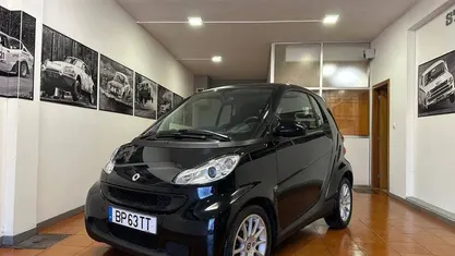 Usado Smart ForTwo Coupé Pure 61 HP (44 kW) 2011 Coupé