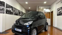 Preto Usado 2011 Smart ForTwo Coupé Pure Coupé | € 7.300 (Preço justo)