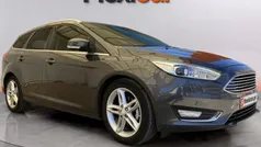 Cinza Usado 2015 Ford Focus Titanium Carrinha | € 11.490 (Preço justo)