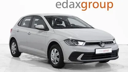 Usado VW Polo 80 HP (58 kW) 2022 Cinzento Citadino