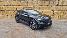 Preto Usado 2023 Renault Mégane Techno SUV | € 32.950 (Preço justo)