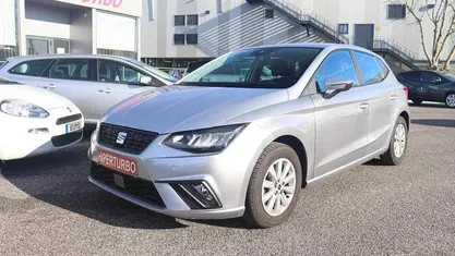 Usado Seat Ibiza 110 HP (80 kW) 2022 Cinzento Citadino