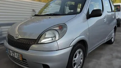 Cinzento Usado 2002 Toyota Yaris Carrinha | € 5.000 (Preço justo)