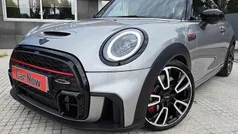 Cinzento Usado 2024 Mini John Cooper Works Citadino | € 42.750 (Preço justo)