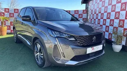 Usado Peugeot 3008 Allure 225 HP (165 kW) 2021 Cinzento SUV