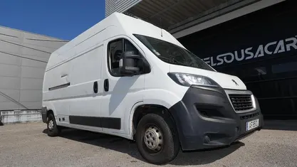 Usado Peugeot Boxer 120 HP (88 kW) 2021 Van