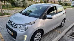 Cinzento Usado 2016 Citroën C1 Feel Citadino | € 8.000 (Preço justo)