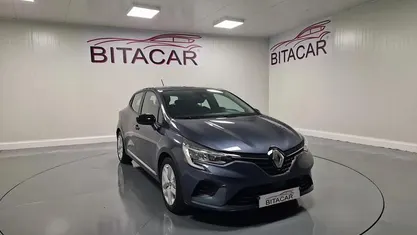 Usado 2020 Renault Clio V Intens Citadino | € 14.950 (Preço justo)