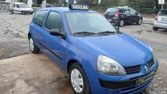 Azul Usado 2001 Renault Clio II | € 2.150 (Preço justo)