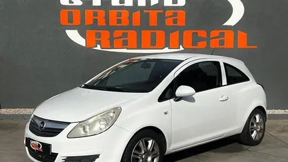Usado 2008 Opel Corsa | € 2.750 (Super Preço)
