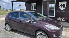 Vermelho Usado 2010 Ford Fiesta Citadino | € 6.900 (Preço justo)