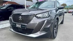 Cinza Usado 2020 Peugeot 2008 Allure SUV | € 16.900 (Preço justo)