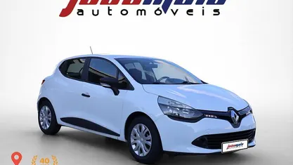 Usado Renault Clio IV Zen 75 HP (55 kW) 2015 Branco