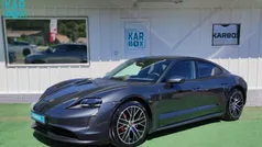 Cinzento Usado 2021 Porsche Taycan Sedan | € 77.500 (Preço justo)