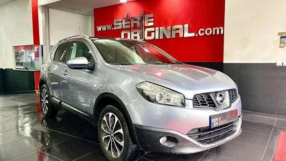 Usado Nissan Qashqai 109 HP (80 kW) 2010 Cinzento SUV