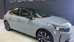 Cinza Usado 2024 Opel Corsa Edition Citadino | € 16.900 (Preço justo)