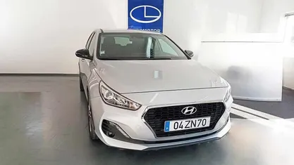 Usado Hyundai i30 120 HP (88 kW) 2019 Citadino