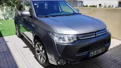 Usado 2013 Mitsubishi Outlander P-HEV SUV | € 11.500